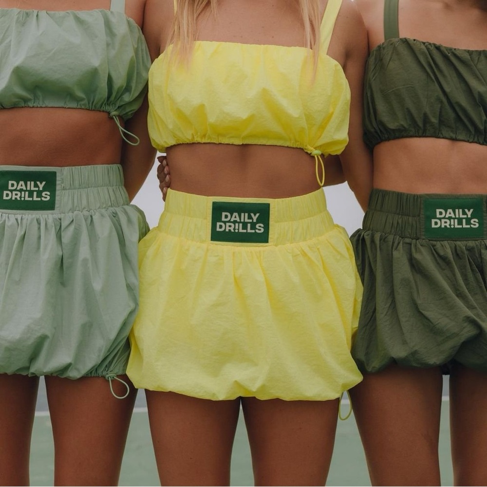 IN SEARCH OF daily drills yellow bubble set